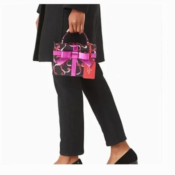 kate spade wrapping party gift box present crossbody purse bag nwt - Picture 2 of 8